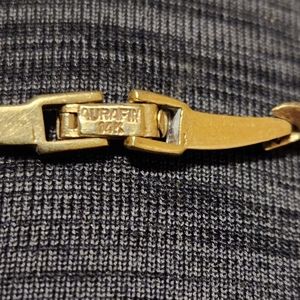 Aurafin 14kt hugs and kisses vintage necklace